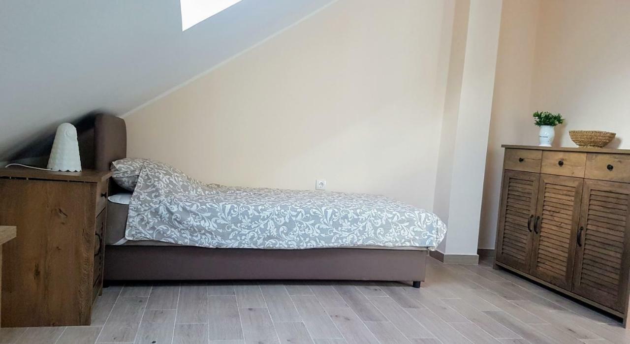 Monika Apartment Tivat Dış mekan fotoğraf